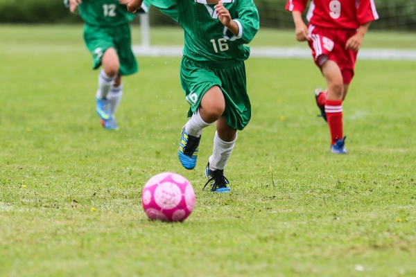 サッカー女子