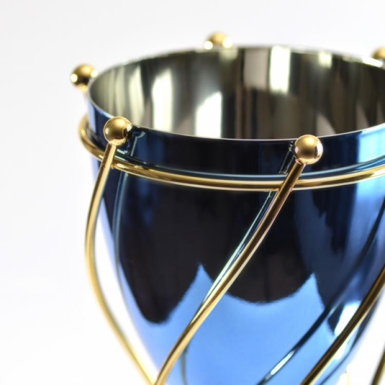 イタリア製カップ エンブレイス LG-12140