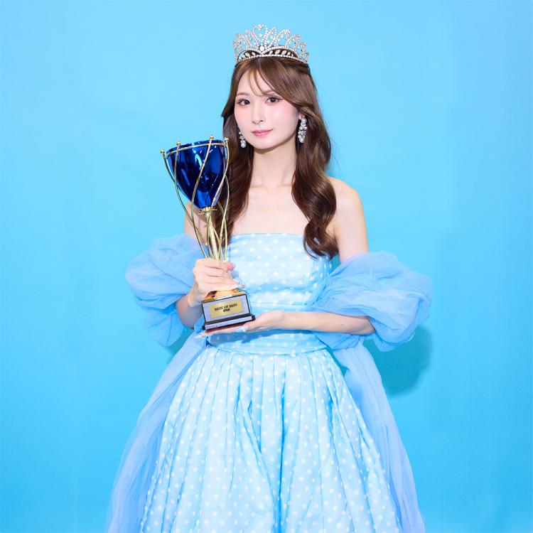 イタリア製カップ エンブレイス LG-12140